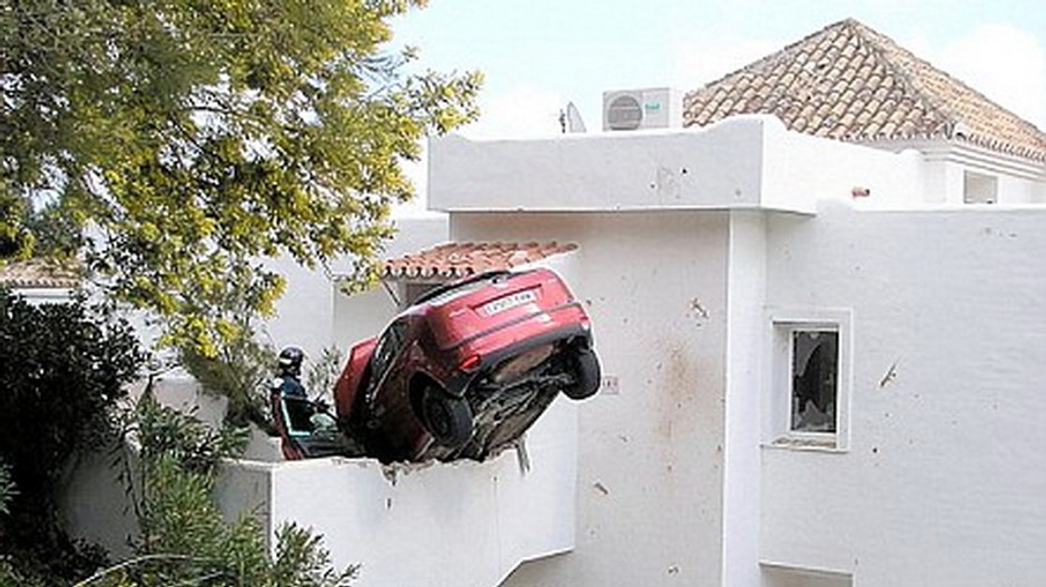 auto na streche apartmanu