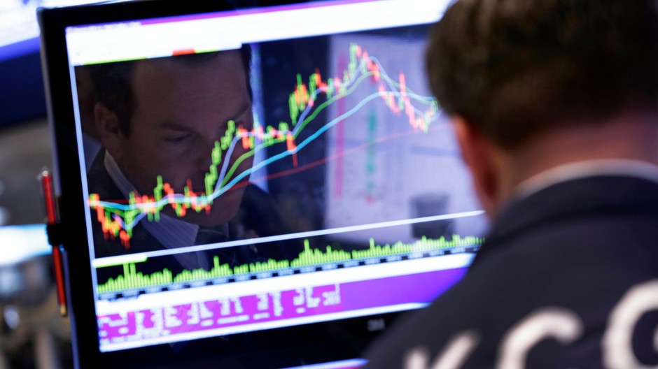 pracovník na burze ilustračné foto