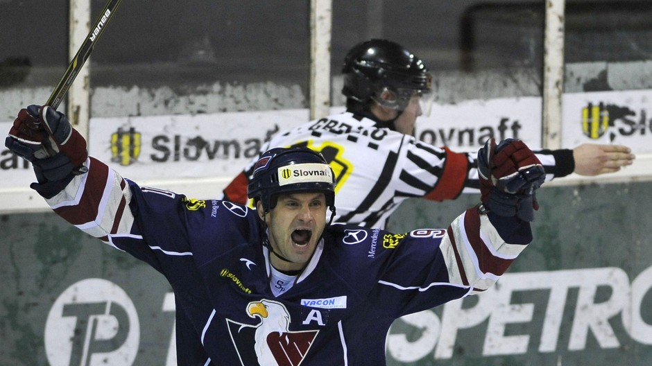 20110227_Slovan100160197.1@Foto&Full=true