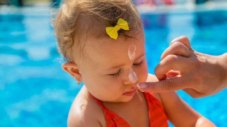 dieťa a opaľovanie