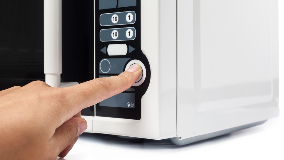 microwave-oven-isolated-white