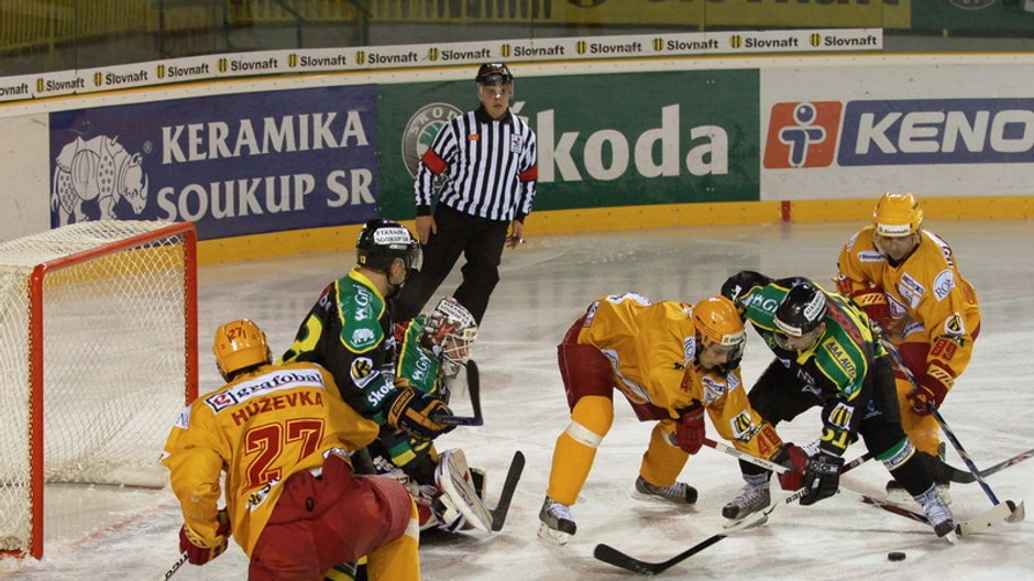 extraliga:Žilina-Trenčín