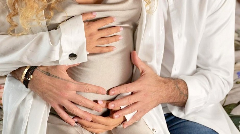 celebritné tehotenstvo