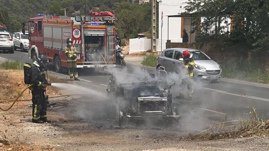 Thomas Andres - zhorené auto