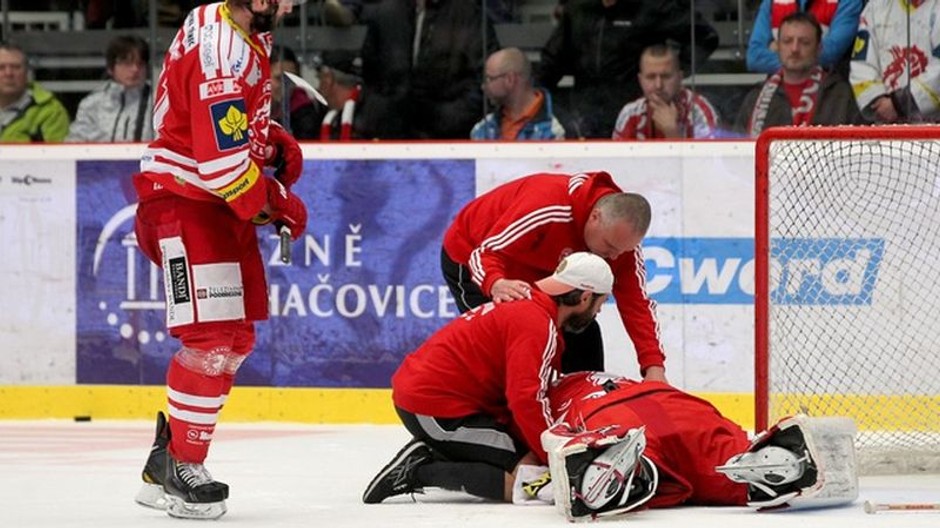 zranený Peter Hamerlík