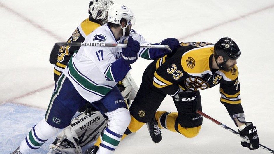 Boston-Vancouver 4.finále play-off