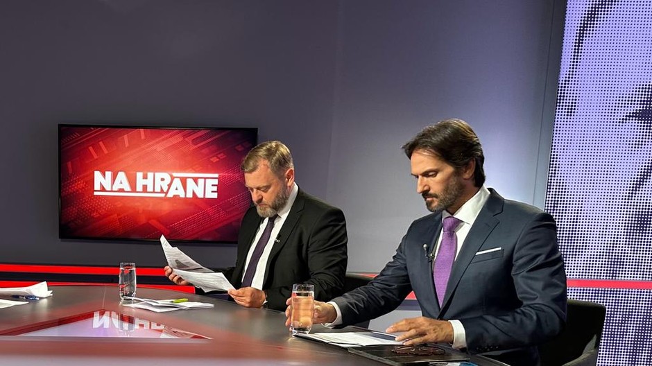 6fe79552-3e2d-4db4-9c63-6729f5759be3