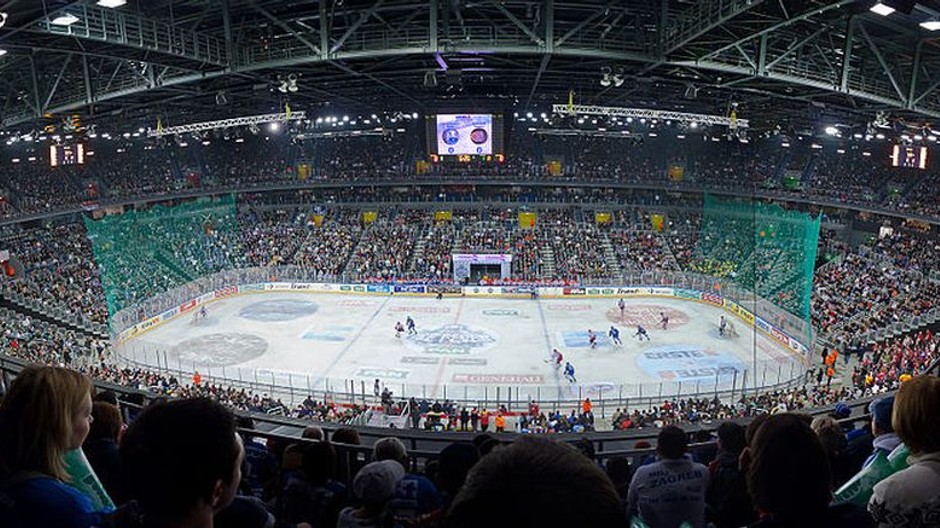 Medvescak - Arena - west stand.jpg