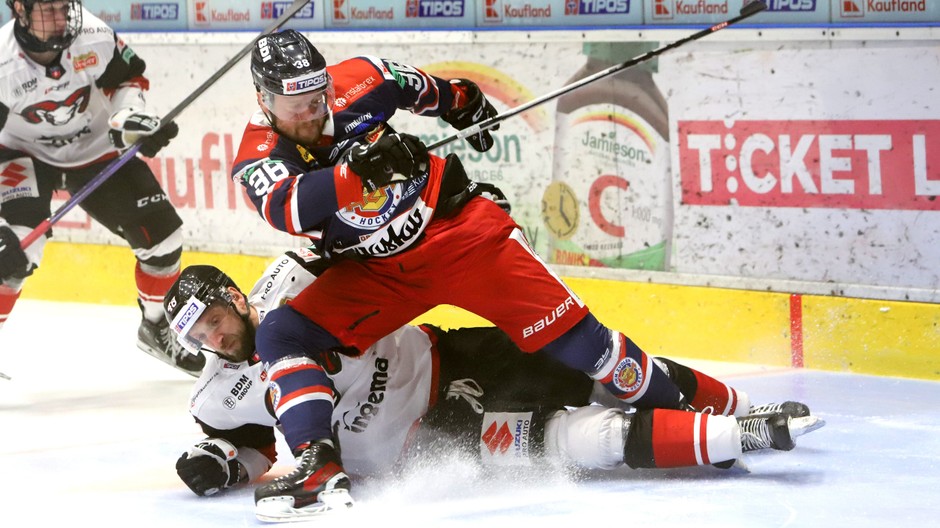 Ivan Ďatelinka (Banská Bystrica) a Martin Jakúbek (Zvolen) 