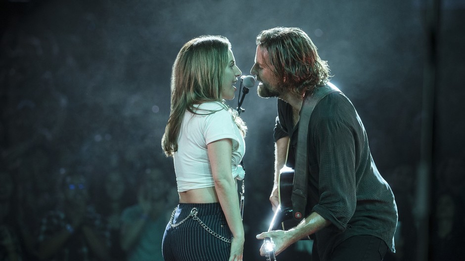 Bradley Cooper a Lady Gaga