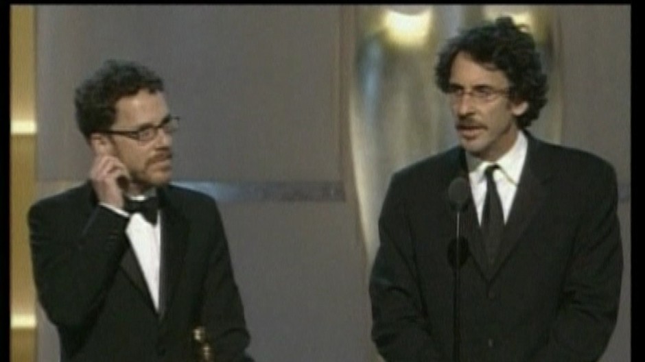 bratia coenovci s oscarom na podiu