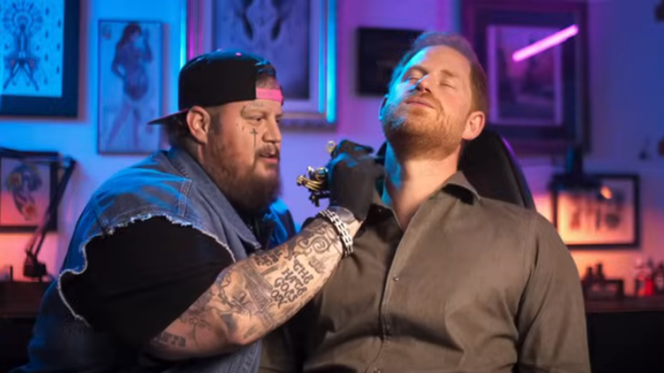 Jelly Roll tetuje princa Harryho