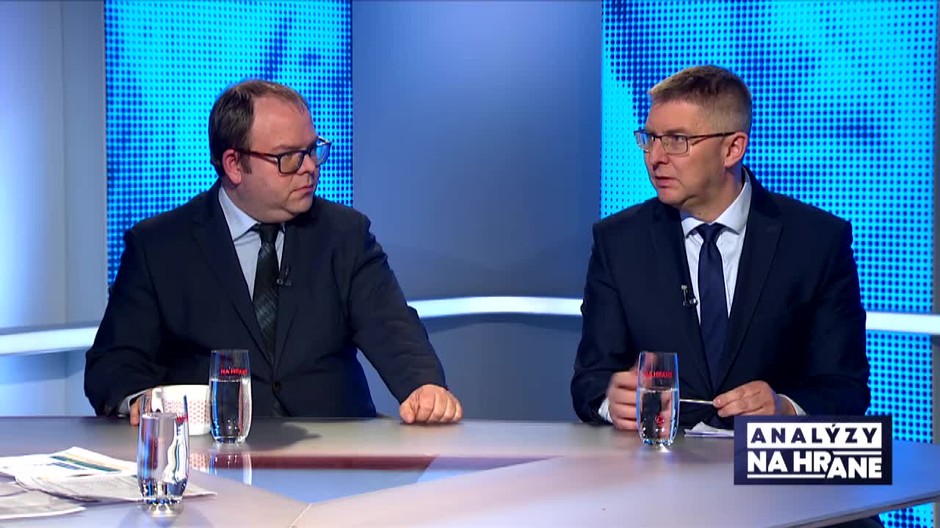 [multi] Analýzy Na hrane s Václavom Hříchom a Martinom Slosiarikom 10407