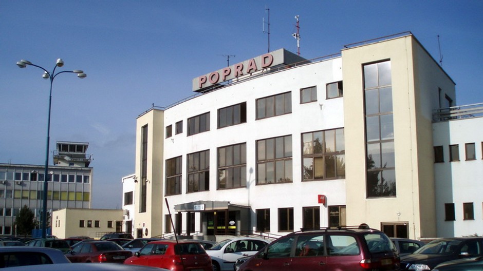letisko poprad, budova zvonka