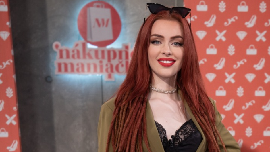 rachel nakupne maniacky