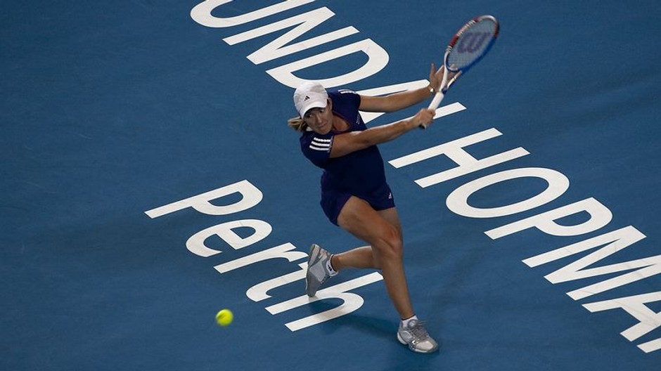 Justine Heninová v Perthe na Hopmanovom pohári