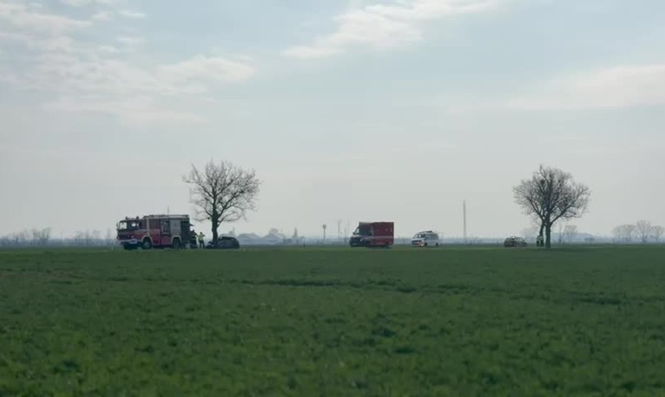 Tragické dopoludnie v Trnavskom kraji. Vodič uhorel vo svojom aute