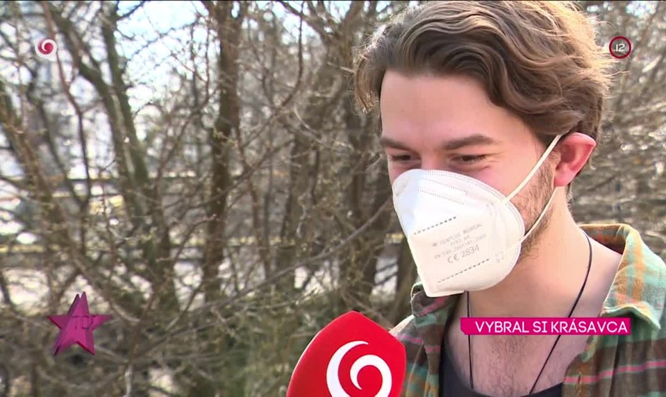 VYBRAL SI KRÁSAVCA