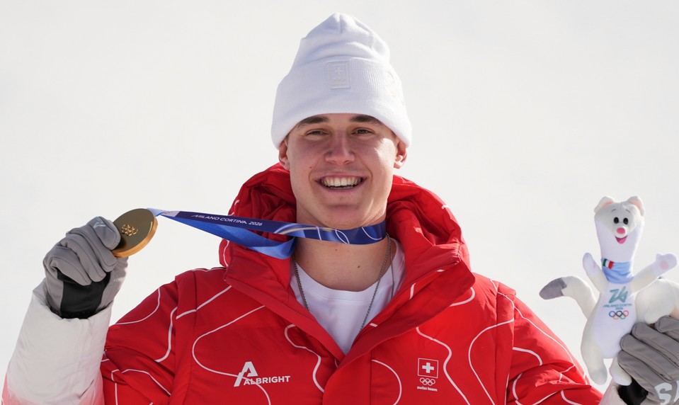 Von Allmen študoval tesárstvo, lyžoval pre radosť. Oddnes je olympijský víťaz