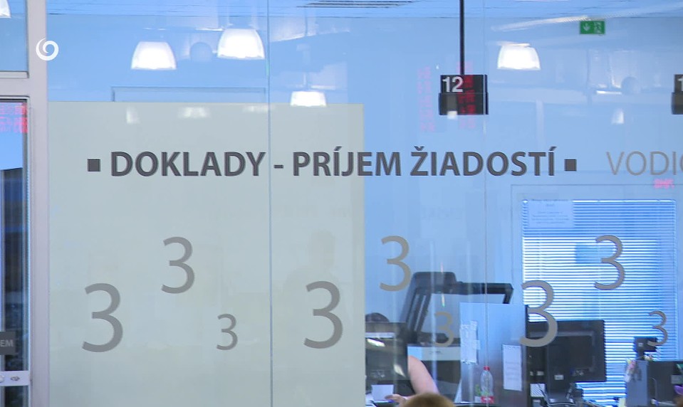 Povinná výmena občianskych preukazov. Koho sa týka?