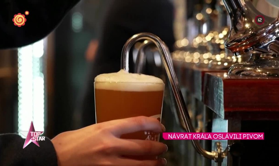 NÁVRAT KRÁĽA OSLÁVILI PIVOM