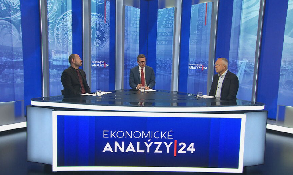 Ekonomické Analýzy 24: Kríza Volkswagenu odhaľuje problémy európskeho autopriemyslu, zhodujú sa odborníci