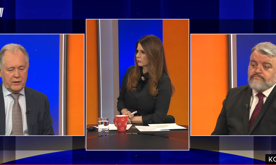 Kontext 24: Chmelár vyzdvihol pápeža ako lídra, Demeš upozorňuje na zložitú pozíciu Európy