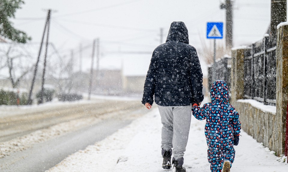 Pripravte si dáždniky: Po snehu prichádzajú silné búrky, meteorológovia varujú pred povodňami