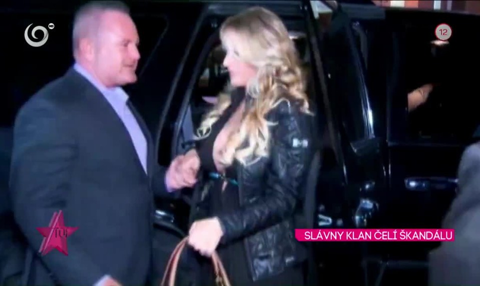 SLÁVNY KLAN ČELÍ ŠKANDÁLU Kardashian