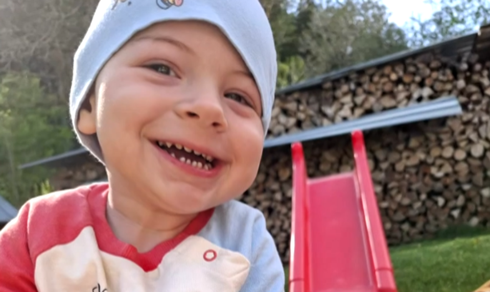 Bojujú o životne dôležitý liek pre Tobiaska (2). Na Slovensku ho nevedia zohnať