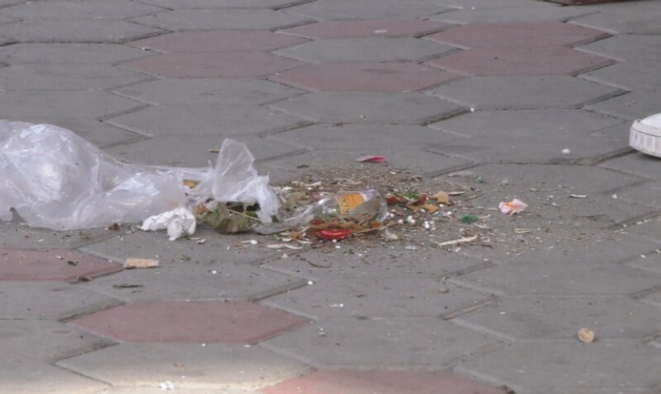 Malé gesto s veľkým dopadom: Chlapci upratali neporiadok po iných
