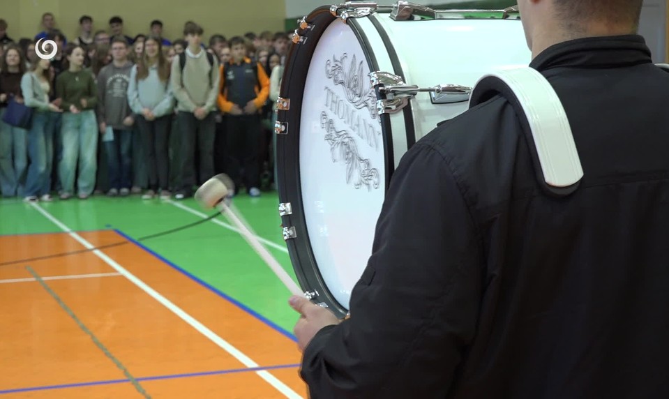 Státisíce ľudí na Slovensku bubnovali proti násiliu na deťoch