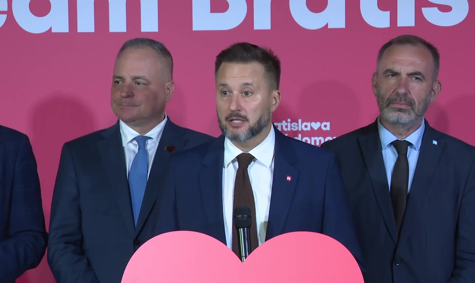 Tlačová beseda: „Môžeme povedať, že sme vyhrali voľby,“ vyhlásil Vallo