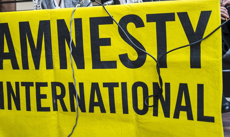 Amnesty International obvinila hnutie Hamas zo zločinov proti ľudskosti