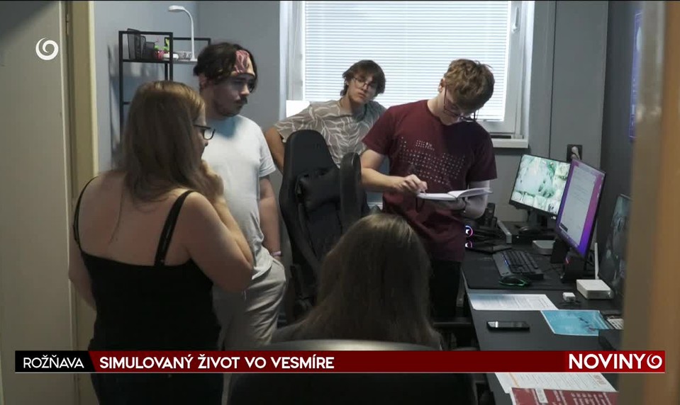SIMULOVANÝ ŽIVOT VO VESMÍRE