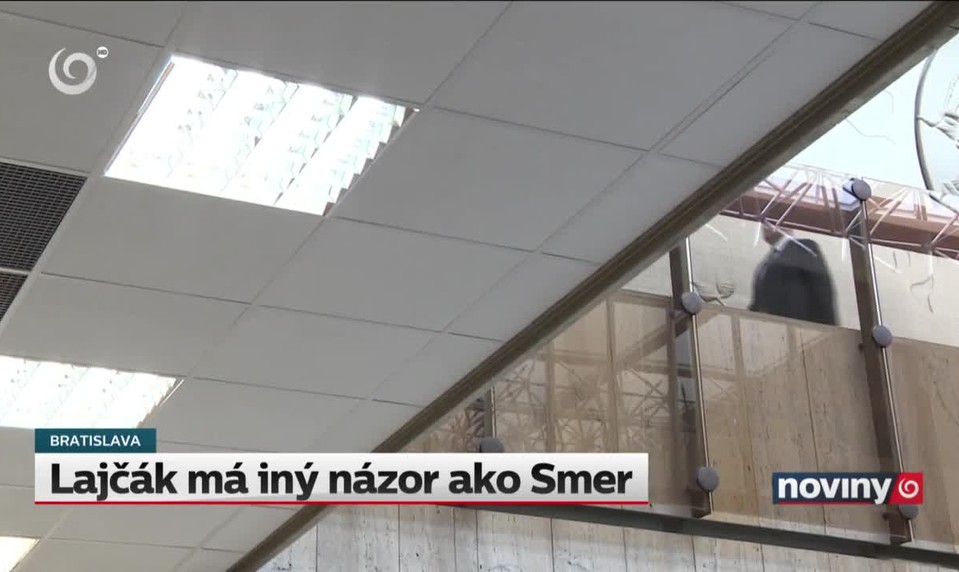 Lajčák má iný názor ako Smer