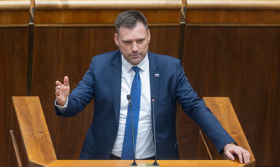 Reakcie politikov na odvolanie Tomáša Tarabu. Fico zvolá predsedníctvo strany Smer-SD