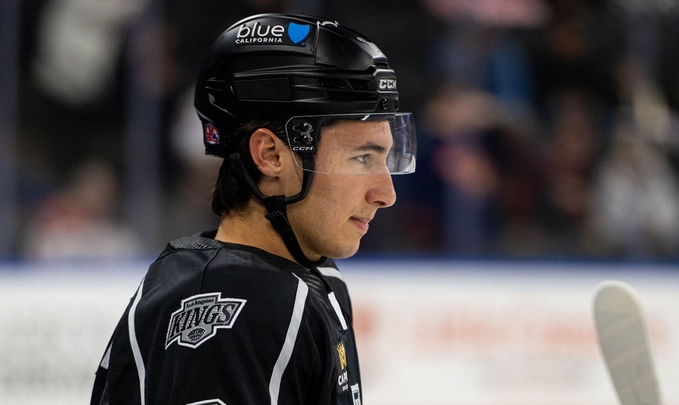 CHROMIAKOV boj o NHL pokračuje, s Los Angeles sa dohodol na predĺžení kontraktu