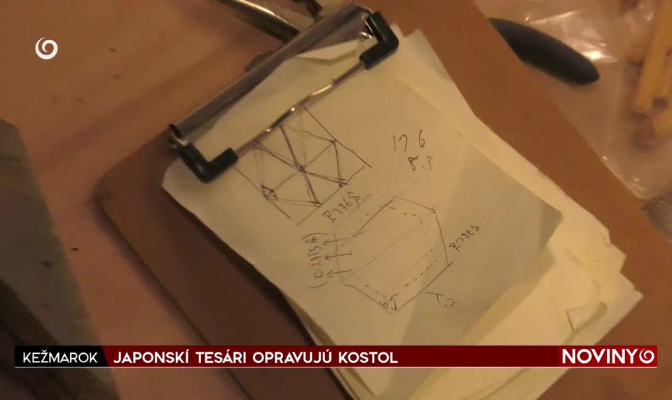 JAPONSKÍ TESÁRI OPRAVUJÚ KOSTOL