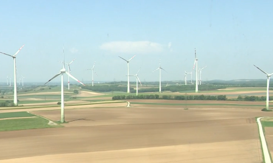 Sú obnoviteľné zdroje budúcnosťou Slovenska? Podľa Tarabu sú cestou do pekla