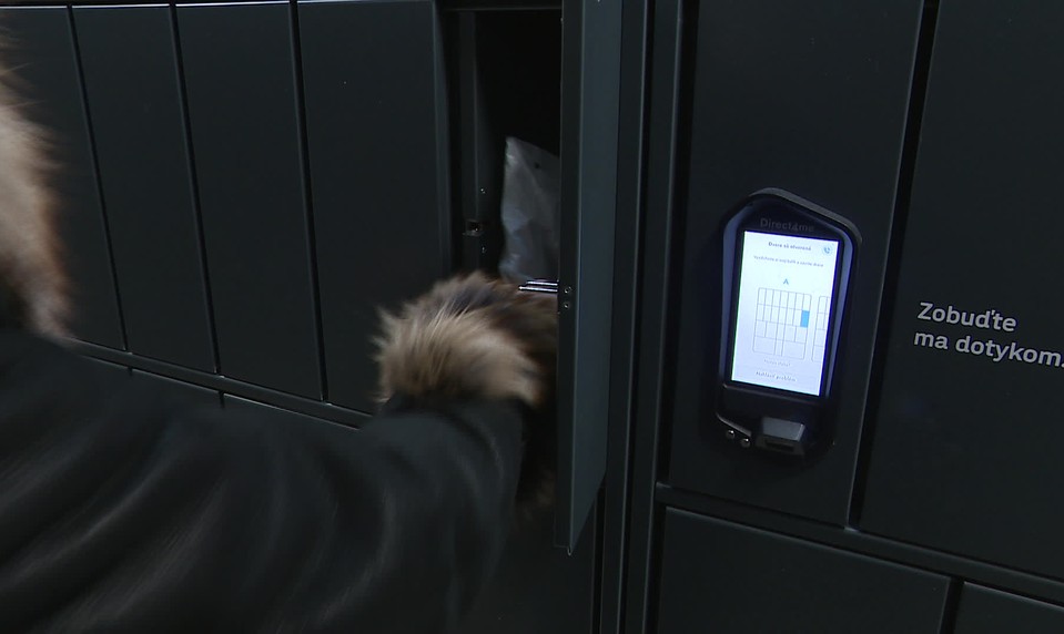 Čínske e-shopy lákajú cenami, odborníci však varujú pred rizikami