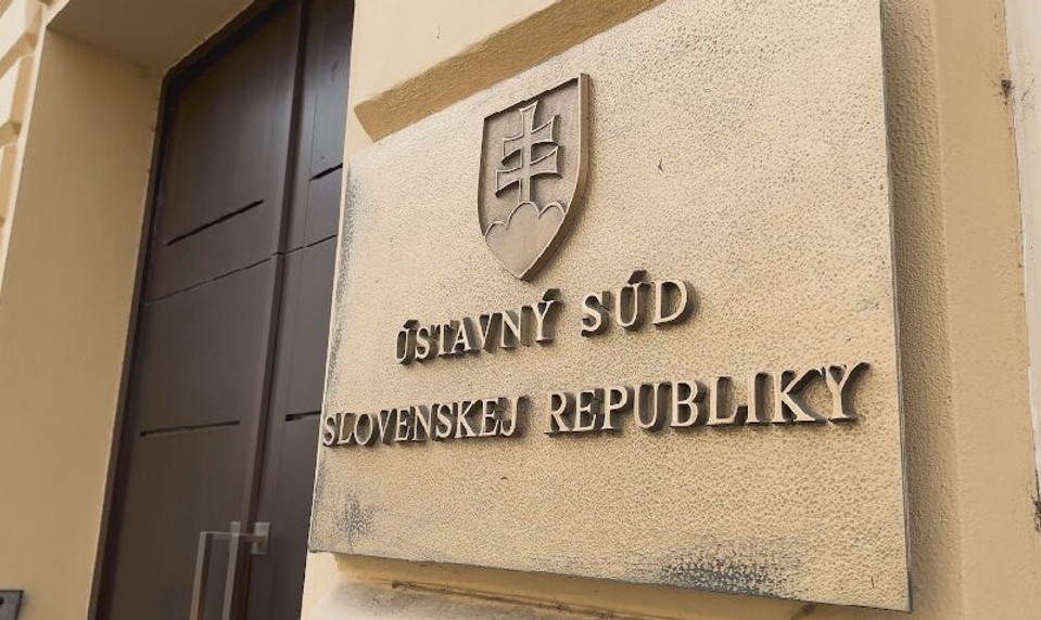 SNS chcela spoplatniť prístup k informáciám, Ústavný súd rozhodol inak