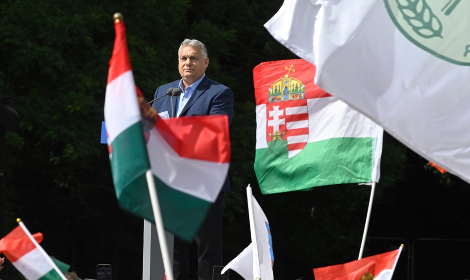 Kto je Viktor Orbán: Príbeh politika, ktorý polarizuje Európu