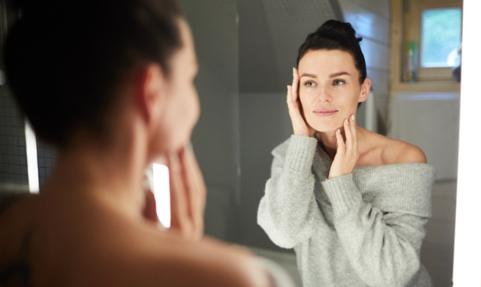 Trápi vás vysušená pokožka? Nekupujte drahé krémy! Najúčinnejší „liek“ máte DOMA