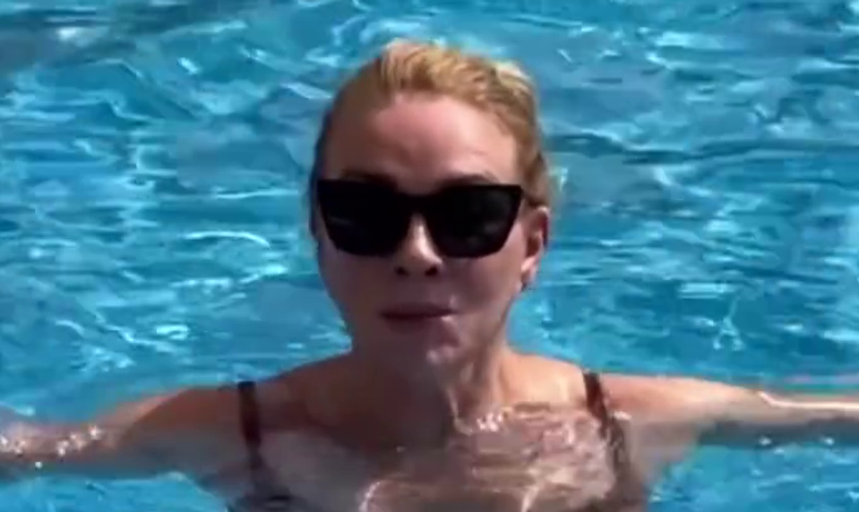 Zdena Studenková sa hodila do plaviek a ukázala, ako zostať vo forme aj v horúčavách: Jej cviky zvládnete aj vy!