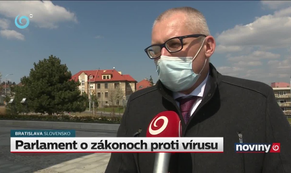 Parlament o zákonoch proti vírusu