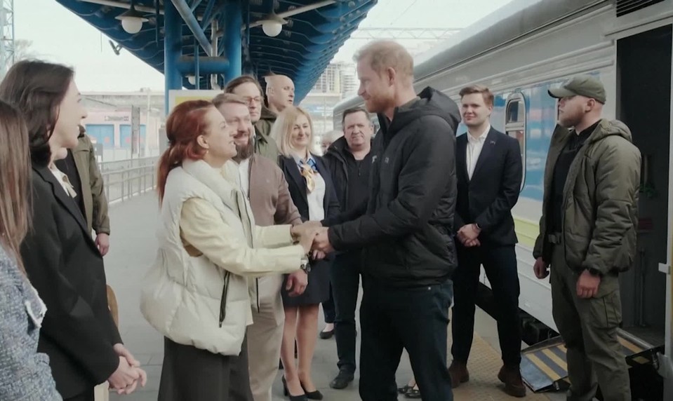 Princ Harry navštívil Kyjev: Ľudí z celého sveta chce upozorniť na dôležitú vec