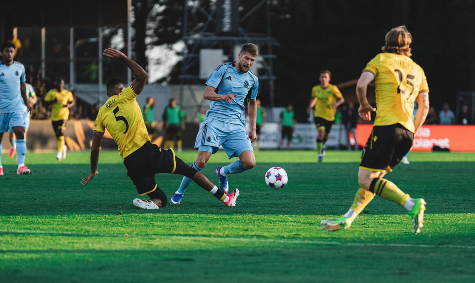 Slovan bojuje o Ligu majstrov. Z jeho úspechu môžu zarobiť aj iné kluby