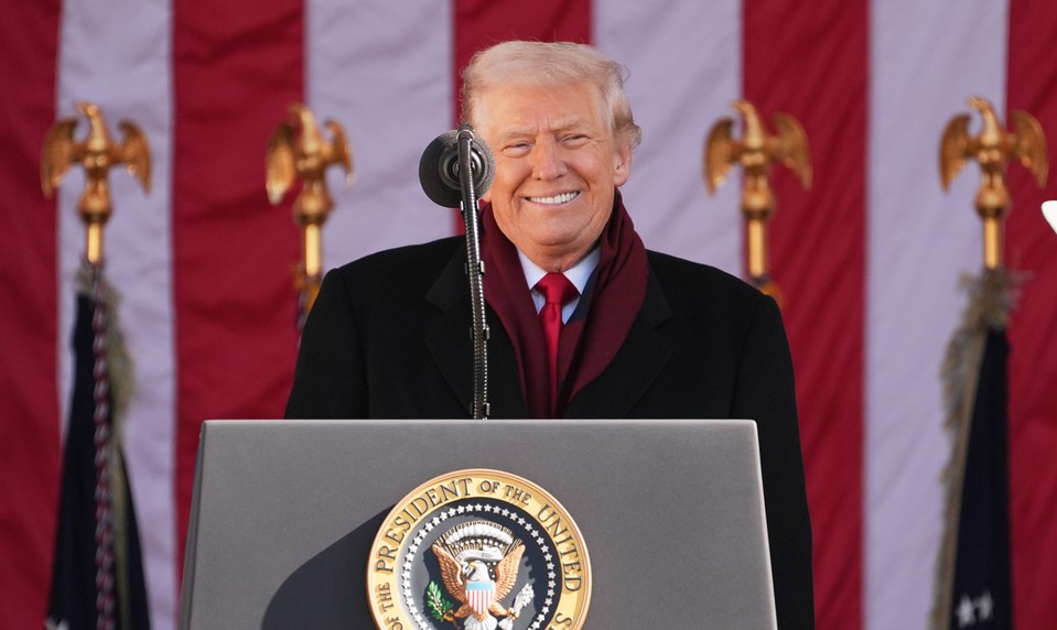 Trump chce chrániť USA pred "zdravotnou záťažou". Víza nemusia dostať ľudia s nadváhou