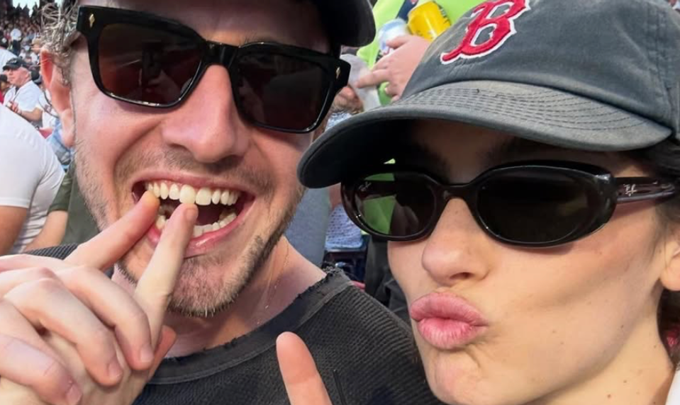 Nový šoubizový pár potvrdený! Lásku spečatili bozkami na červenom koberci!